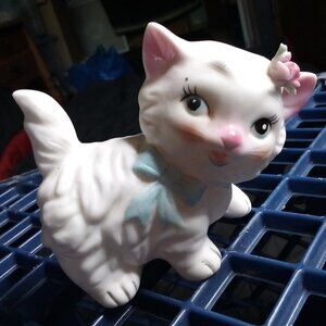 Vintage MCM Cat Kitten Porcelain Ceramic Figurine